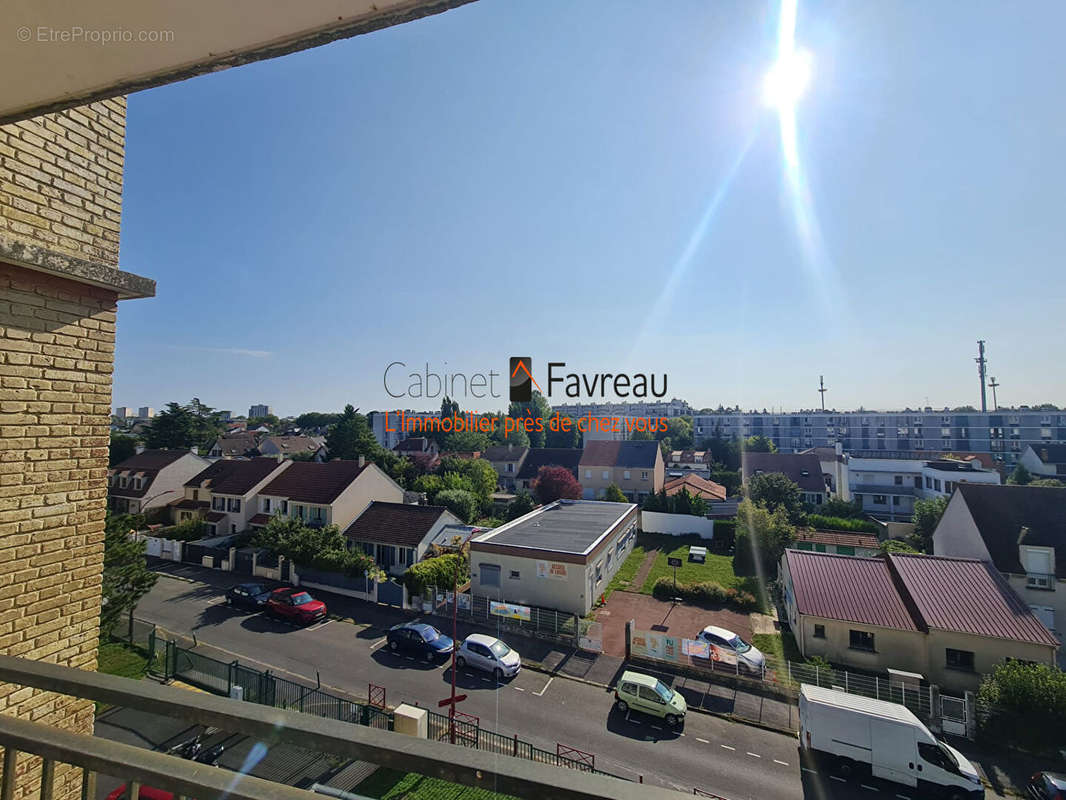 Appartement à FRESNES