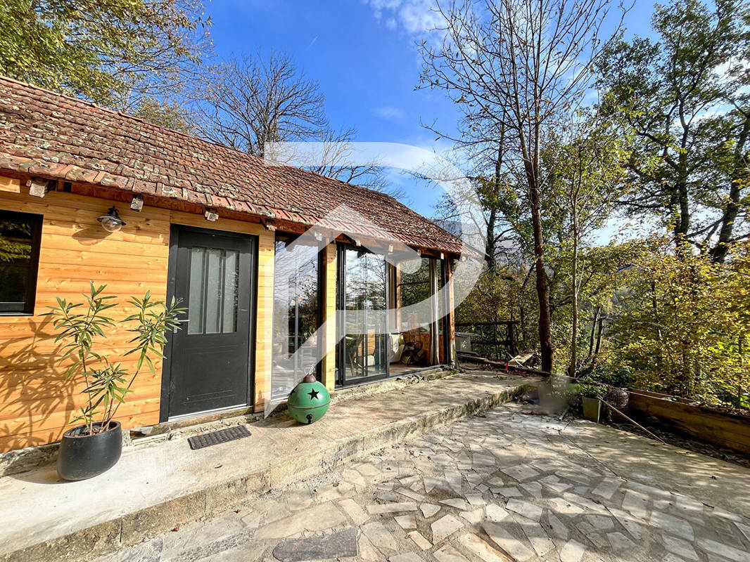 Maison à BELLEGARDE-SUR-VALSERINE