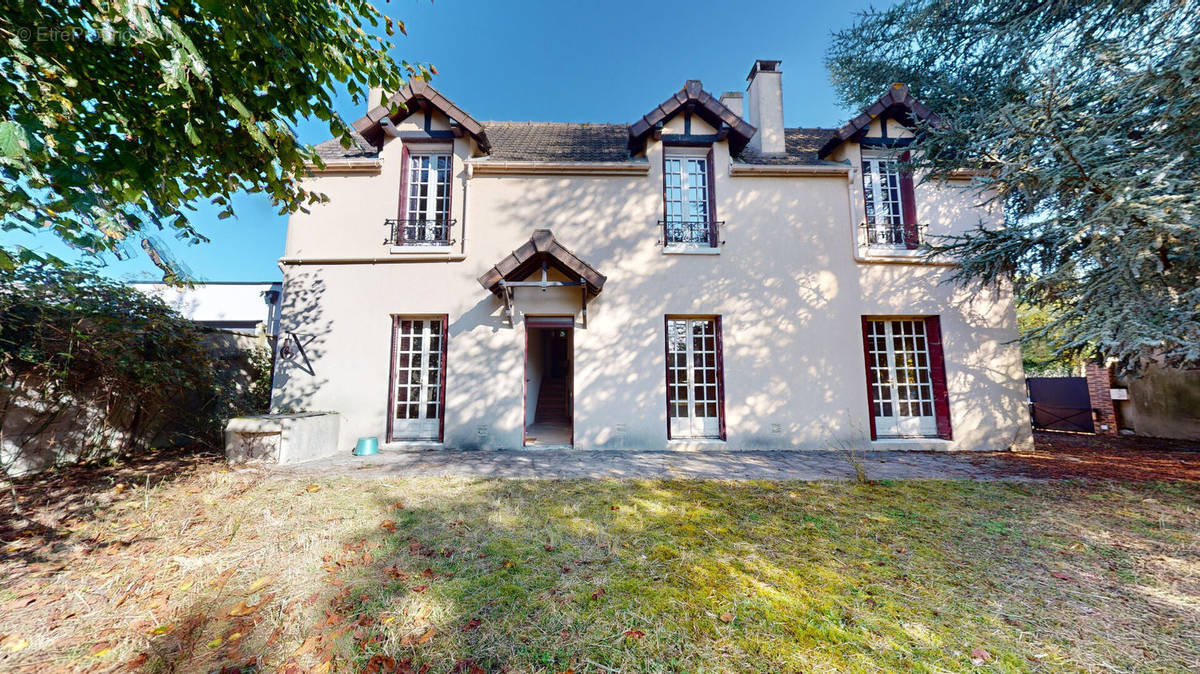 Maison à BOIS-D&#039;ARCY