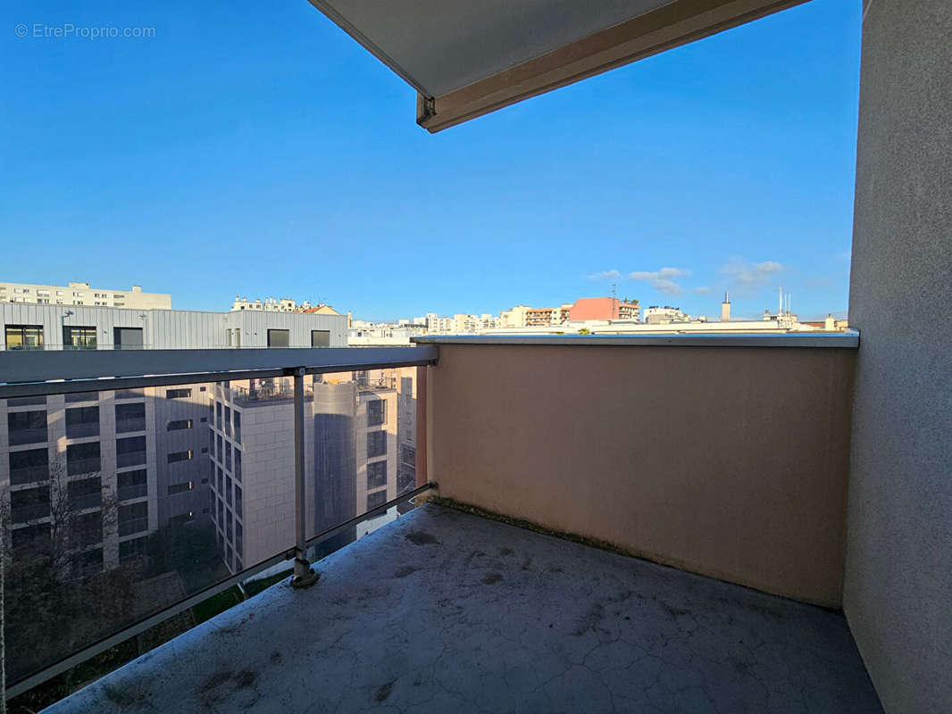 Appartement à LYON-6E