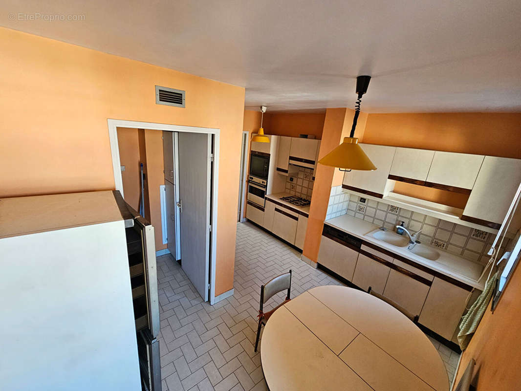 Appartement à LYON-6E