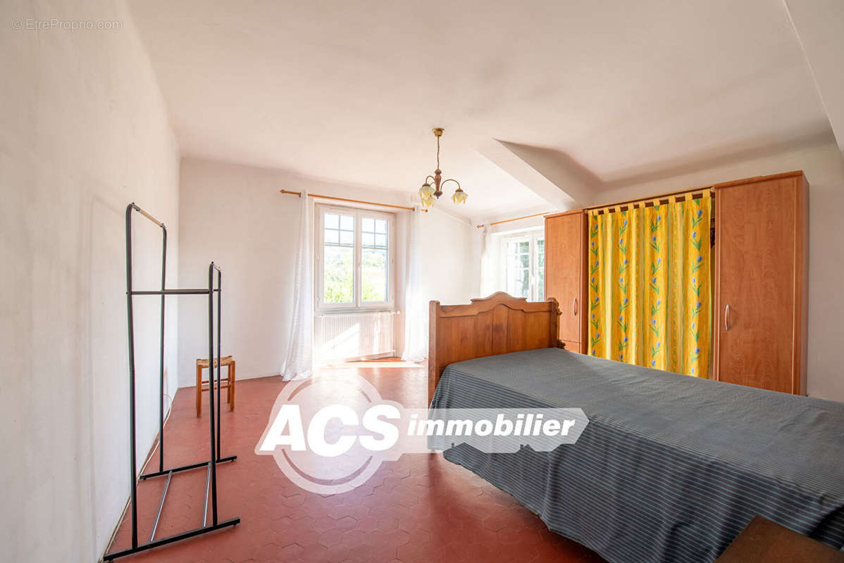 Appartement à FAYENCE