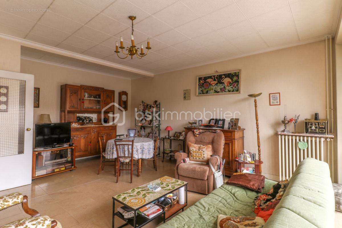 Appartement à ATHIS-MONS