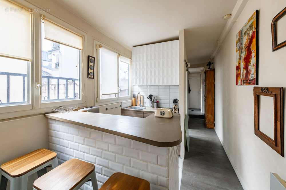 Appartement à PARIS-2E