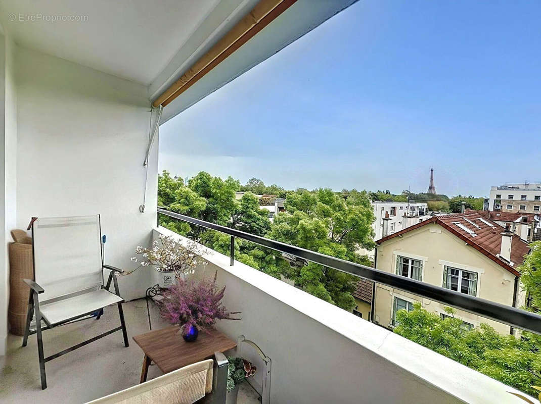 Appartement à SURESNES