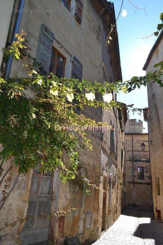 Maison à UZES