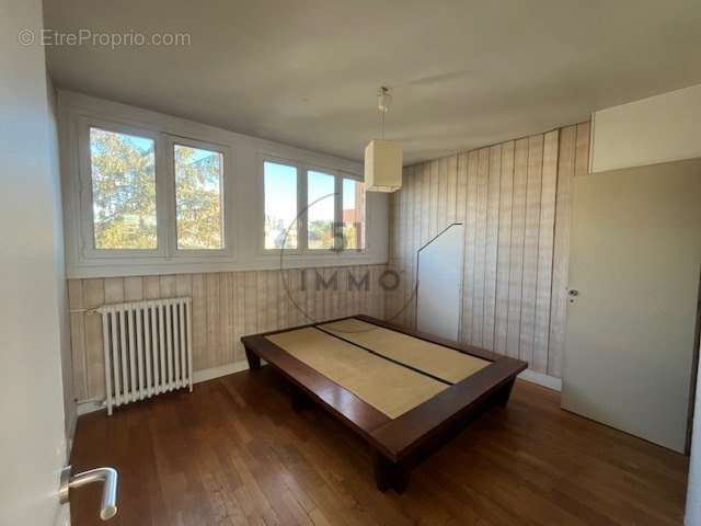 Appartement à BAGNEUX