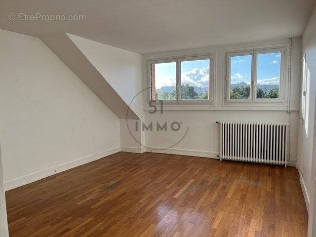 Appartement à BAGNEUX