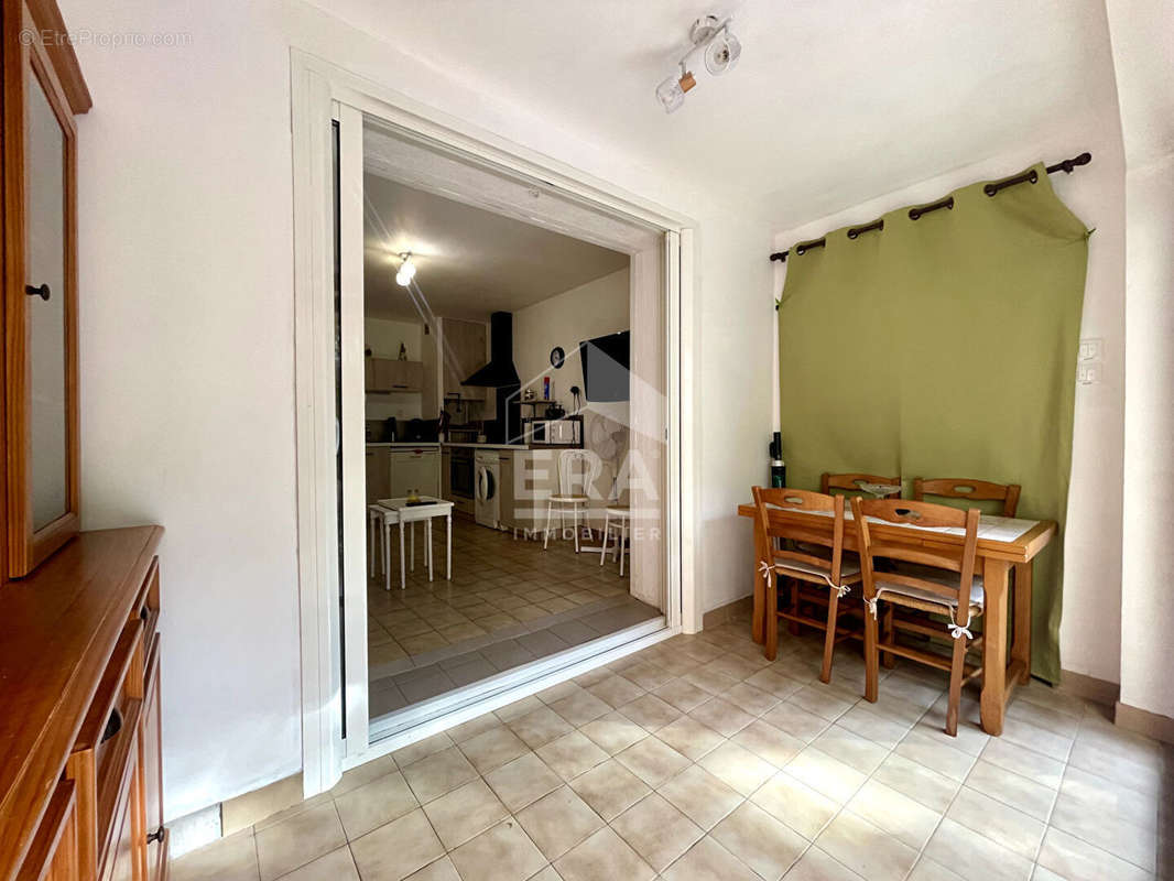 Appartement à SAUSSET-LES-PINS