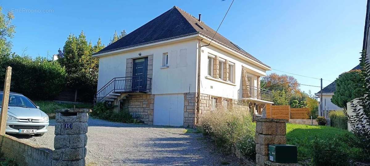 Maison à PONTIVY