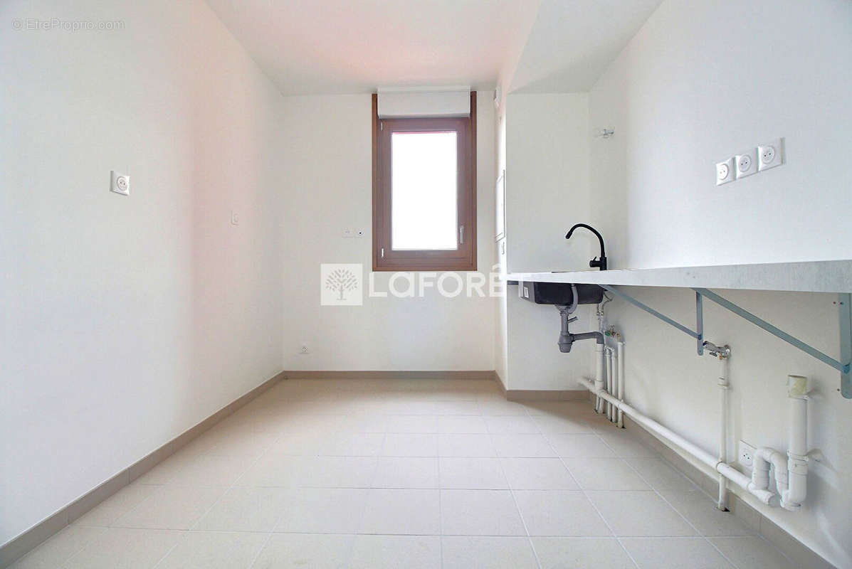 Appartement à GENNEVILLIERS