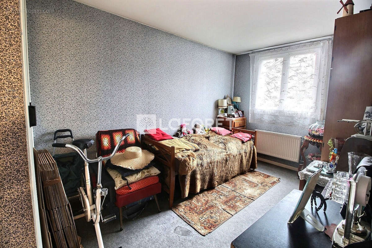 Appartement à GENNEVILLIERS