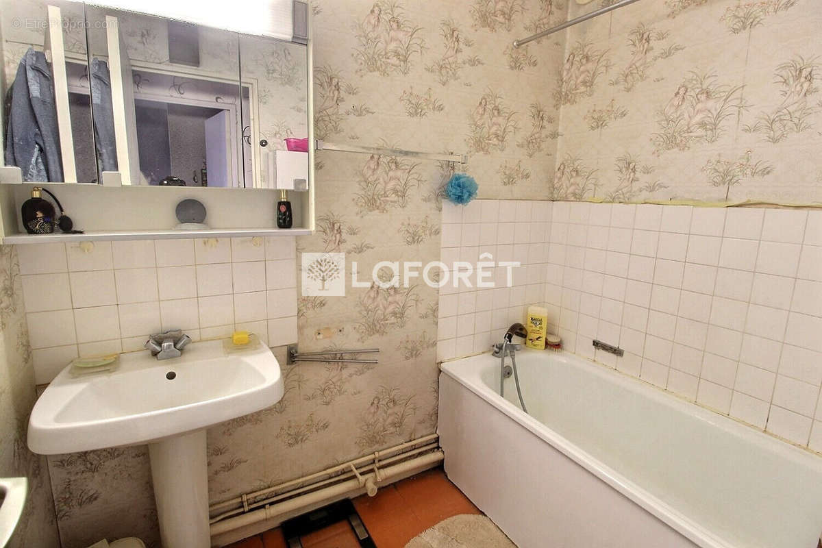 Appartement à GENNEVILLIERS