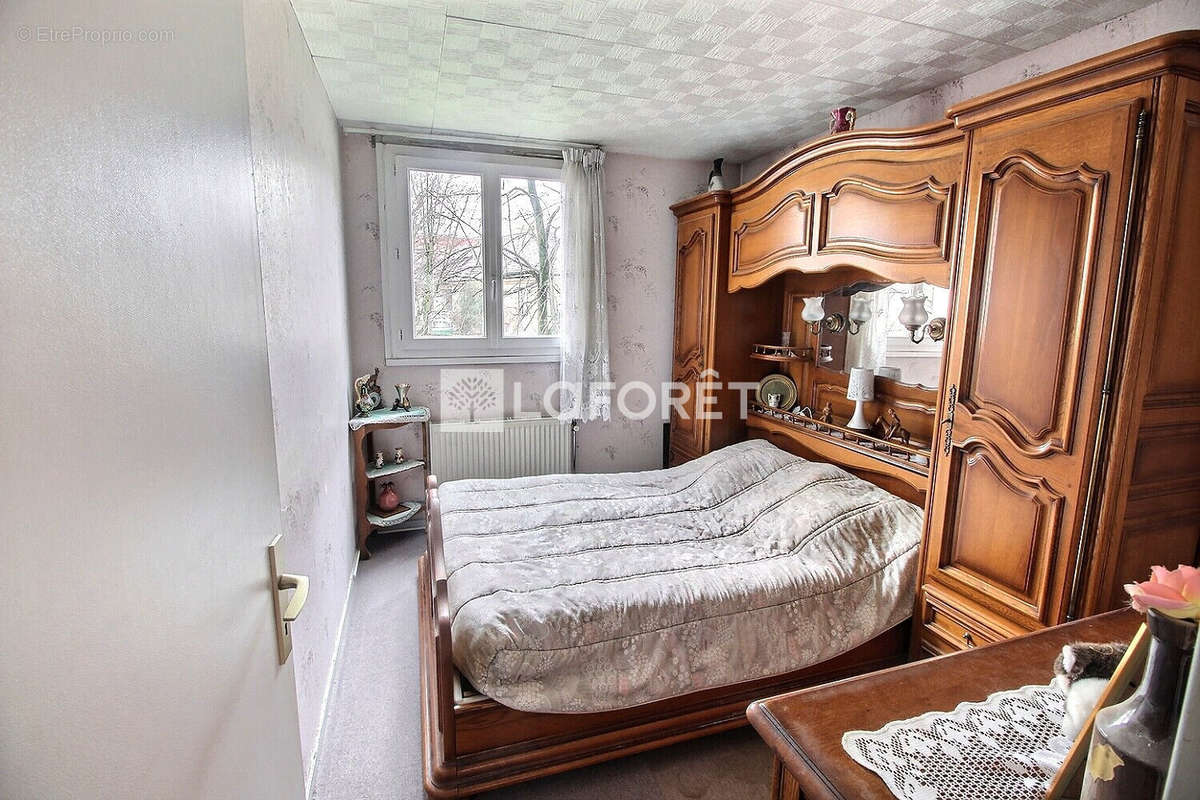 Appartement à GENNEVILLIERS