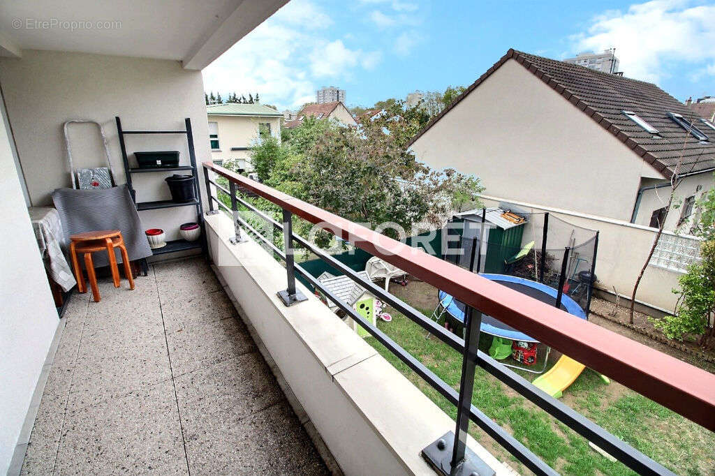 Appartement à GENNEVILLIERS