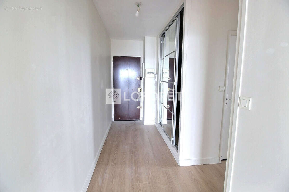 Appartement à ASNIERES-SUR-SEINE