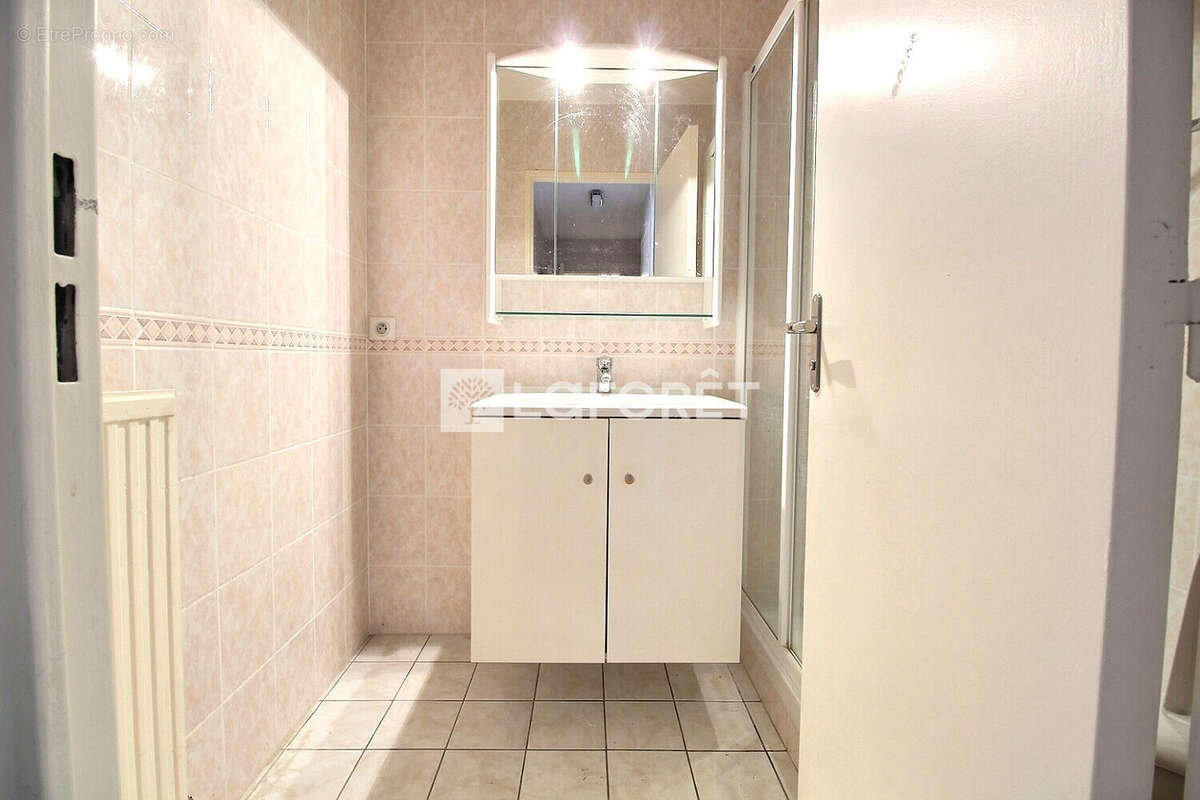 Appartement à GENNEVILLIERS