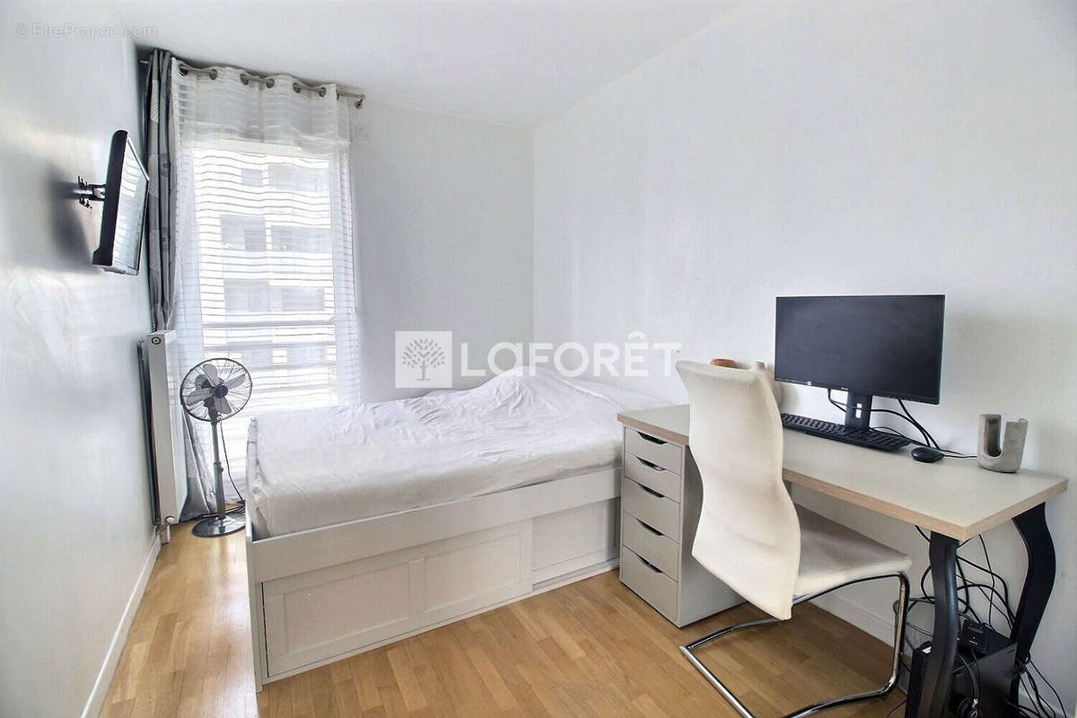 Appartement à GENNEVILLIERS