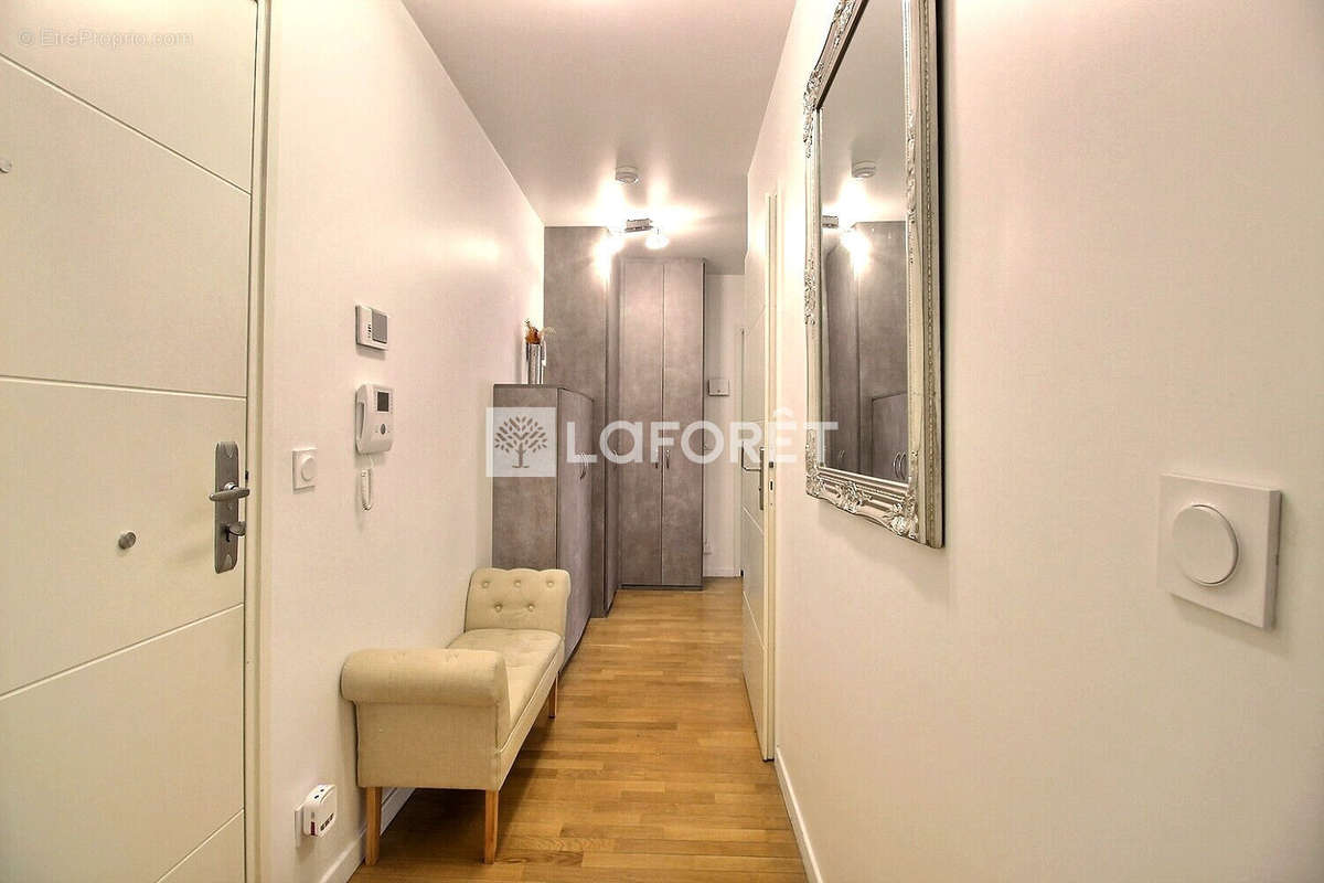 Appartement à GENNEVILLIERS