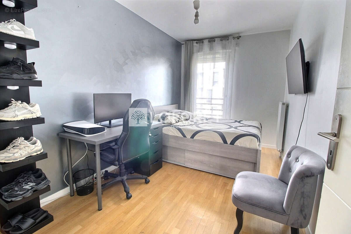 Appartement à GENNEVILLIERS