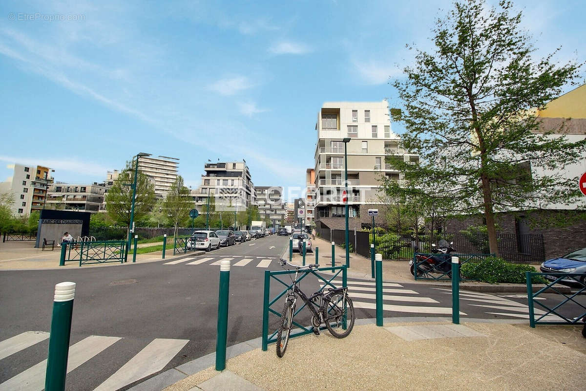 Appartement à GENNEVILLIERS