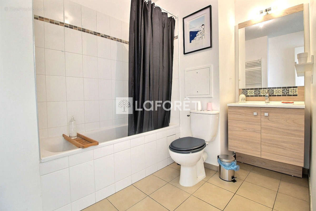 Appartement à GENNEVILLIERS