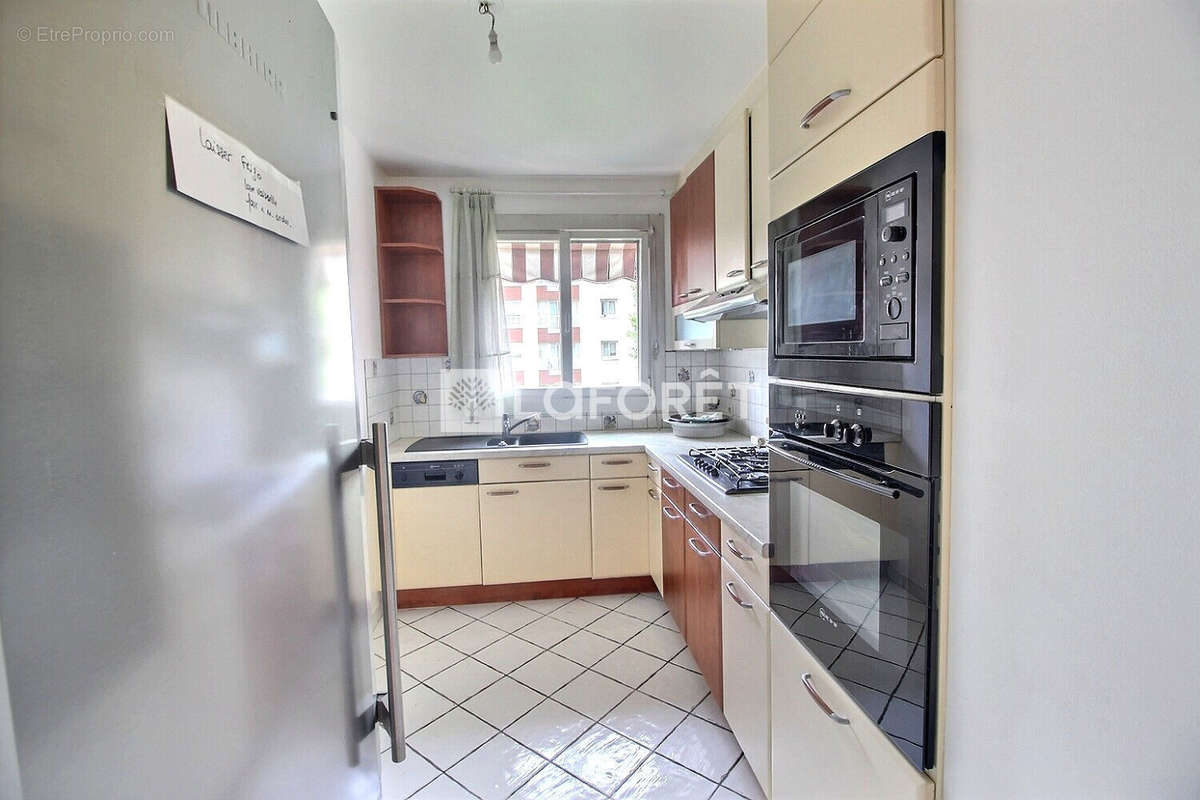 Appartement à GENNEVILLIERS