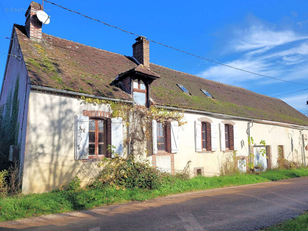 Maison à SENAN