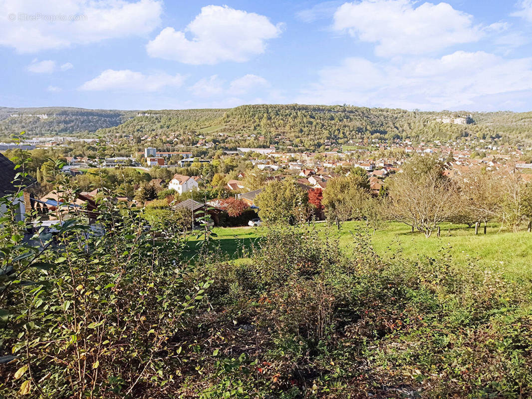 Terrain à ORNANS