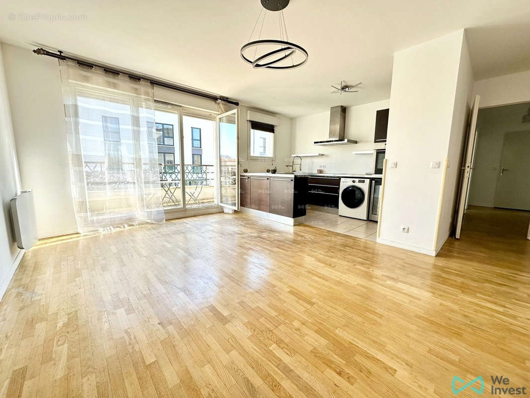 Appartement à COLOMBES