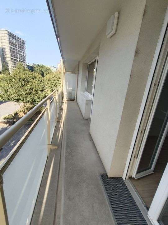 Appartement à LYON-7E