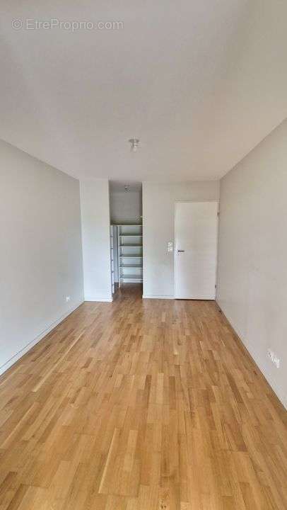 Appartement à LYON-9E