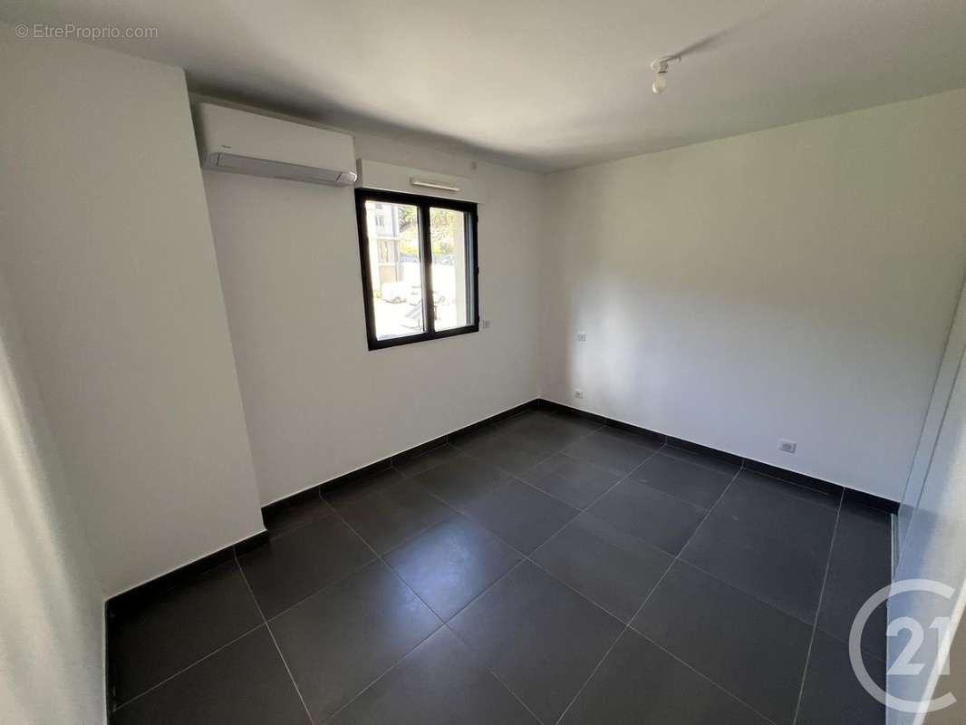 Appartement à VILLE-DI-PIETRABUGNO