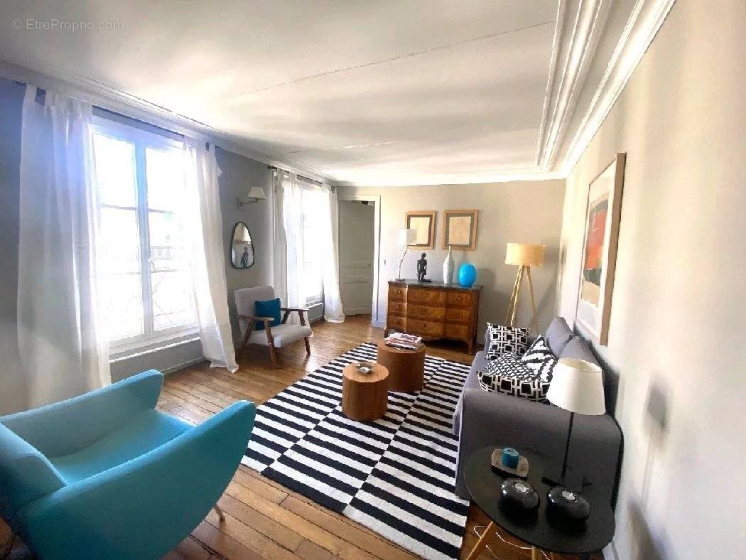 Appartement à PARIS-6E