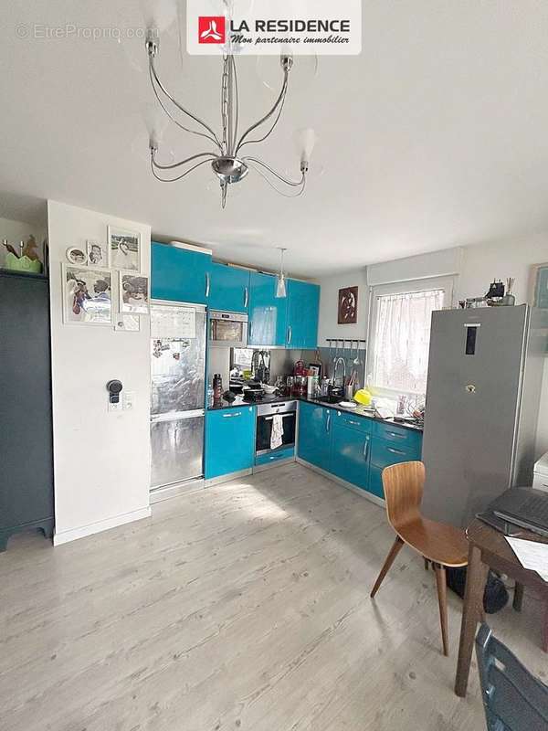 Appartement à VIGNEUX-SUR-SEINE