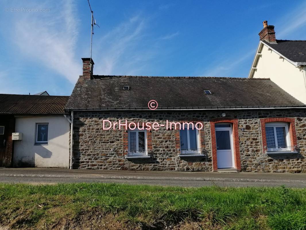 Maison à MAYENNE