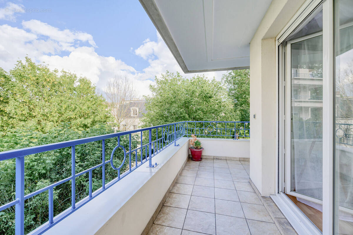 Appartement à NOGENT-SUR-MARNE