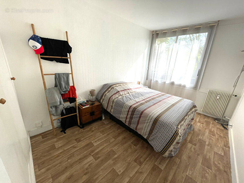 Appartement à FONTENAY-SOUS-BOIS