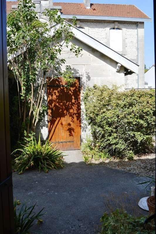 Maison à JARNAC