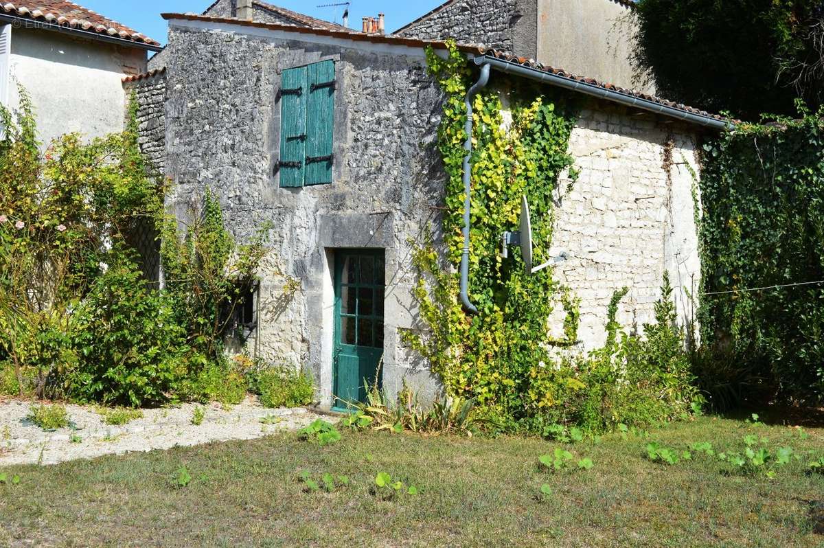 Maison à JARNAC