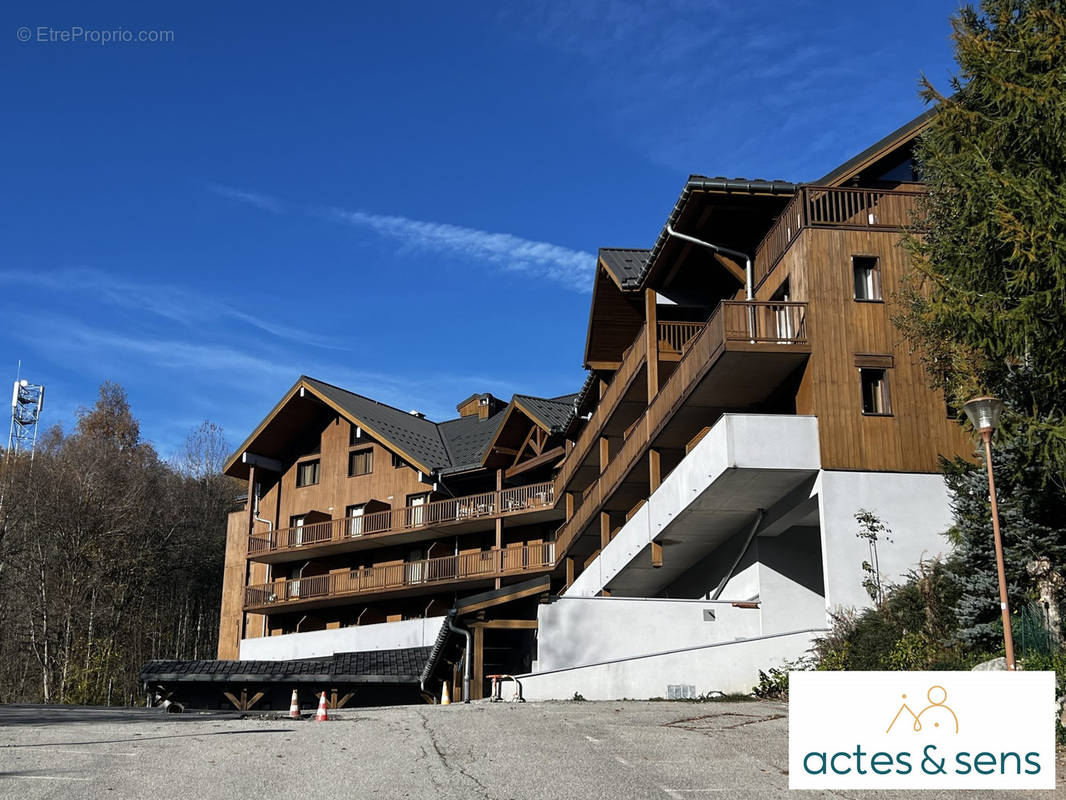 Appartement à LE CHATEL