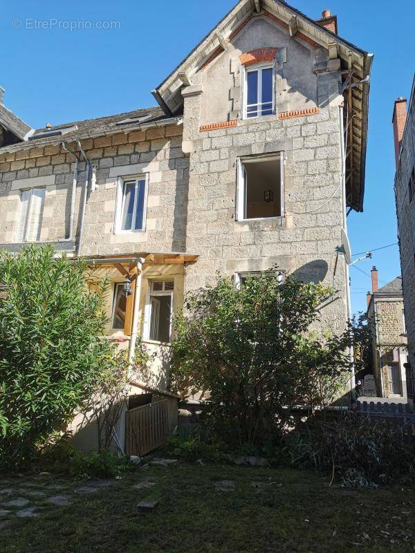 Maison à BRIVE-LA-GAILLARDE