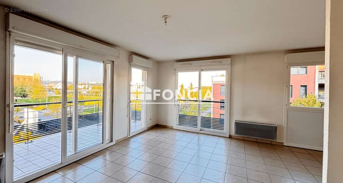 Appartement à SAINT-ETIENNE