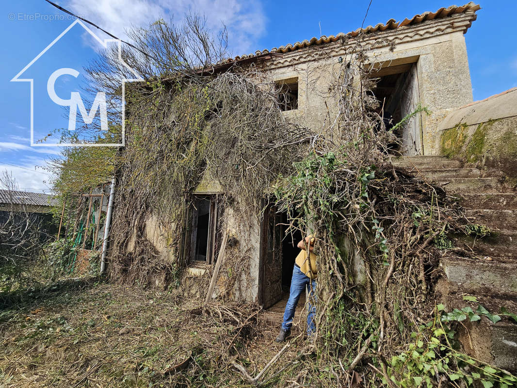 Maison à LA GRIMAUDIERE