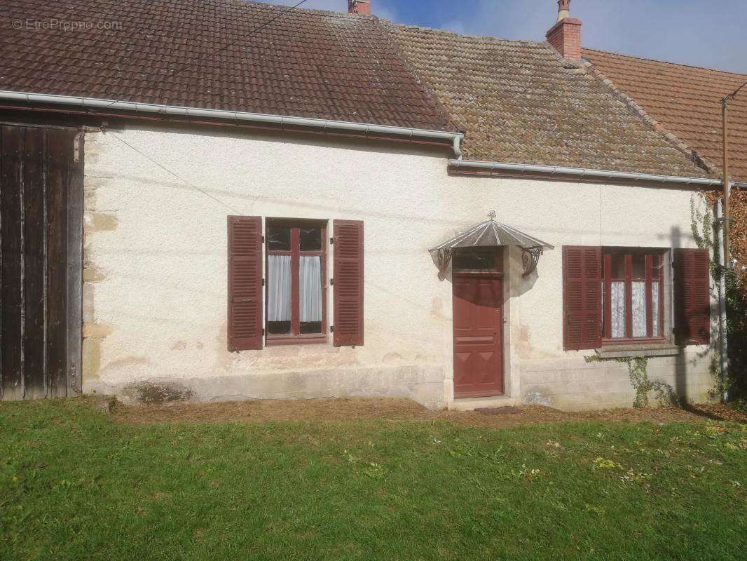 Maison à MOLINOT