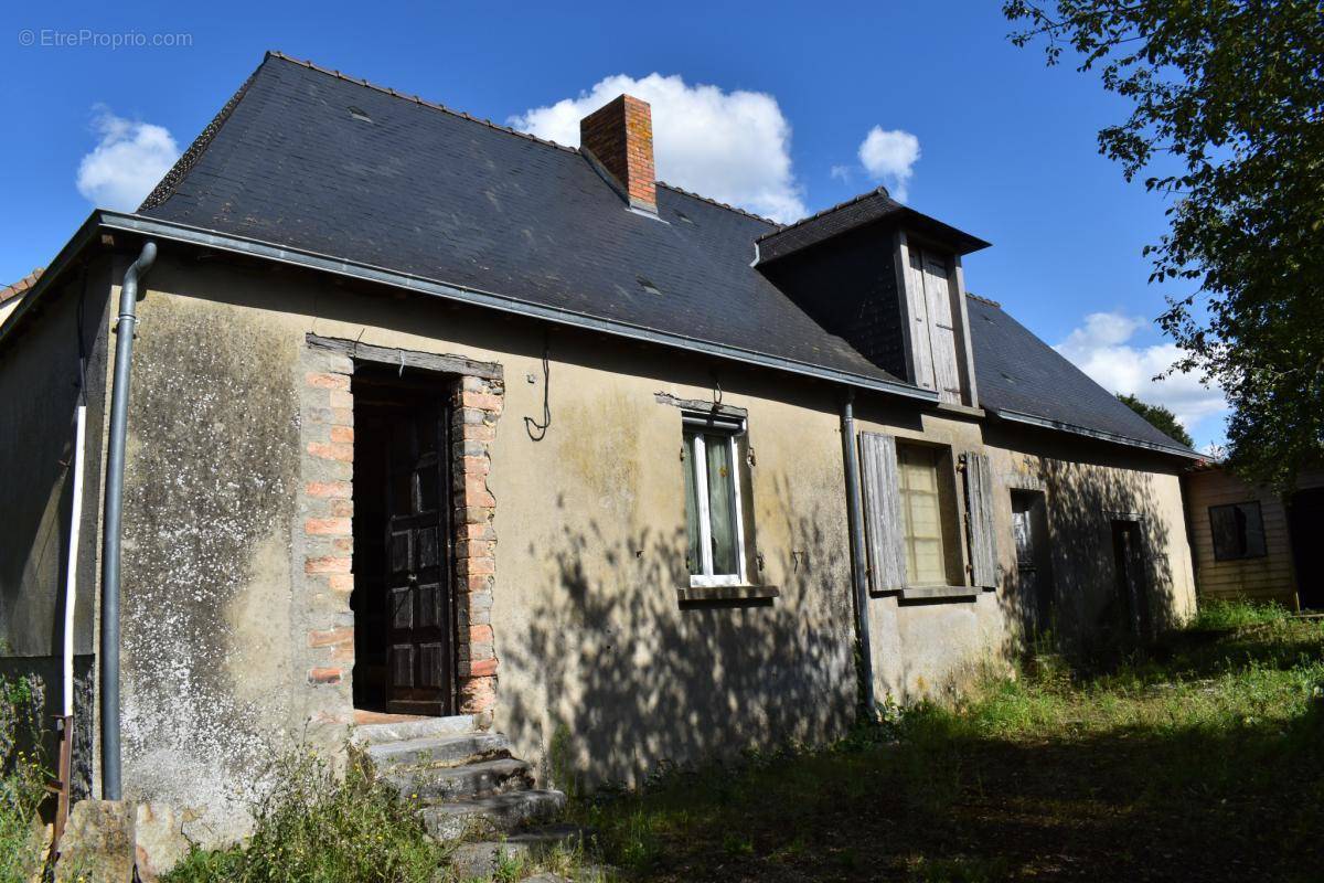 Maison à AUVERS-LE-HAMON