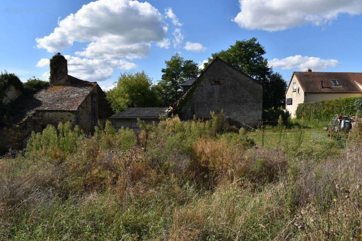 Maison à AUVERS-LE-HAMON