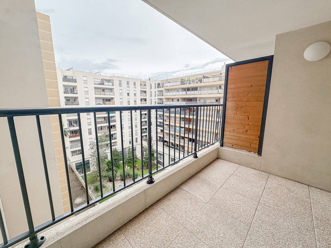 Appartement à MARSEILLE-10E