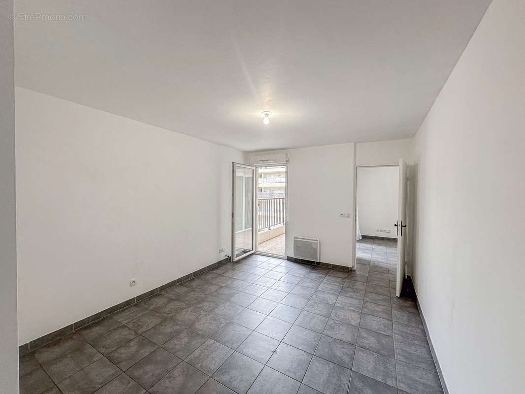 Appartement à MARSEILLE-10E