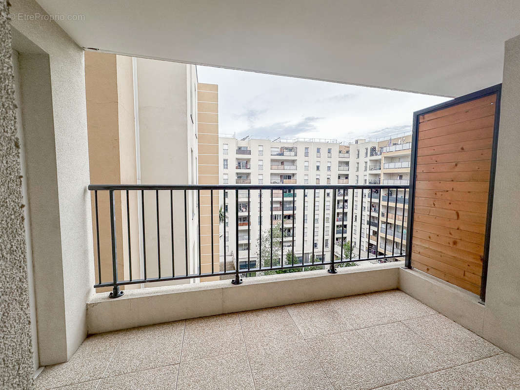 Appartement à MARSEILLE-10E